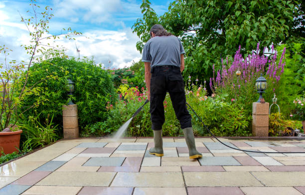 Best Pool Deck Cleaning  in Huntington Park, CA
